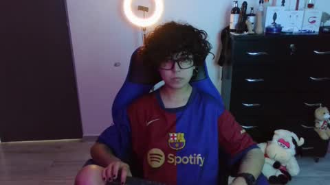 Snapshot of thomascooper_cams chatting on October 26, 6:58 pm VALERIA online show from October 26, 6:58 pm