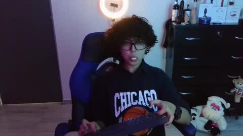 Snapshot of thomascooper_cams chatting on October 28, 6:54 pm VALERIA online show from October 28, 6:54 pm