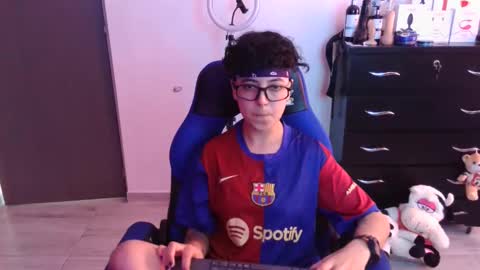 Snapshot of thomascooper_cams chatting on November 9, 7:01 pm VALERIA online show from November 9, 7:01 pm