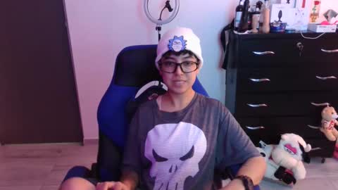 Snapshot of thomascooper_cams chatting on November 10, 6:29 pm VALERIA online show from November 10, 6:29 pm