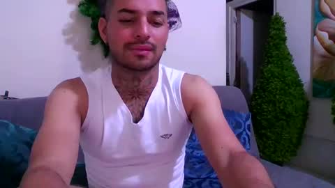 thomas  smith online show from December 11, 7:14 pm