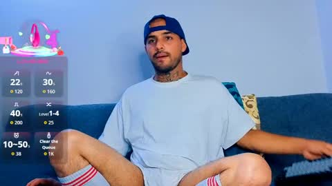 thomas  smith online show from March 29, 7:25 pm