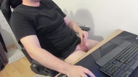 thommy2008 online show from December 22, 3:20 pm