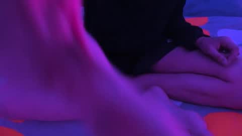 Snapshot of thommy_comp chatting on March 5, 3:08 am thommy comp online show from March 5, 3:08 am