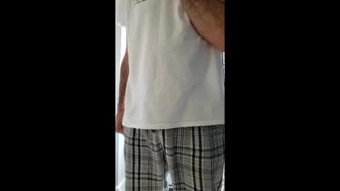 Snapshot of thompp02 chatting on April 17, 9:12 am thompp02 online show from April 17, 9:12 am