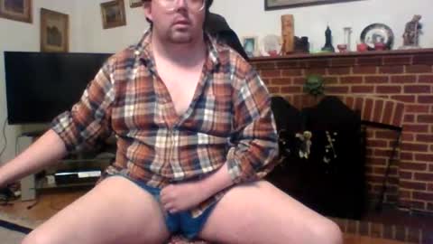 Thomsam88 check out my bio for loads of hot videos mmmmmmmmmm online show from February 11, 3:33 am