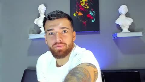 Snapshot of thor_evans chatting on November 21, 12:32 am thor_evans online show from November 21, 12:32 am