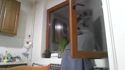 Snapshot of throatdom4u chatting on February 6, 11:04 pm ThroatDom4U online show from February 6, 11:04 pm