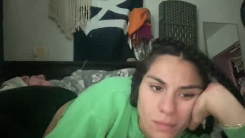 Snapshot of throatyygoat chatting on February 16, 6:59 pm throatyygoat online show from February 16, 6:59 pm