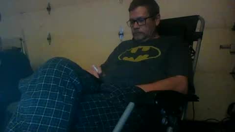 Throbber online show from November 19, 12:27 pm