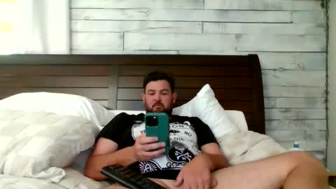 Snapshot of throwaway00000007 chatting on October 4, 6:39 pm Make me explode please... online show from October 4, 6:39 pm