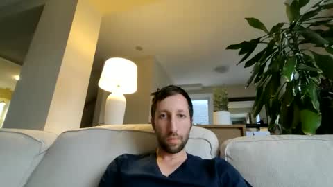 Snapshot of throwawayafteruse20202 chatting on November 3, 8:43 pm throwawayafteruse20202 online show from November 3, 8:43 pm