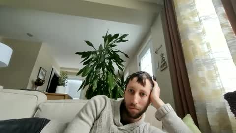 Snapshot of throwawayafteruse20202 chatting on December 3, 6:28 pm throwawayafteruse20202 online show from December 3, 6:28 pm