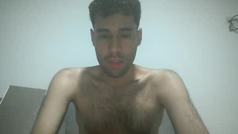 Snapshot of throwawayyourgun chatting on October 12, 1:26 am Luka online show from October 12, 1:26 am