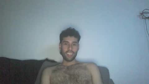 Snapshot of throwawayyourgun chatting on November 20, 3:07 am Luka online show from November 20, 3:07 am