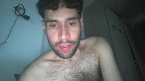 Snapshot of throwawayyourgun chatting on December 17, 1:11 am Luka online show from December 17, 1:11 am