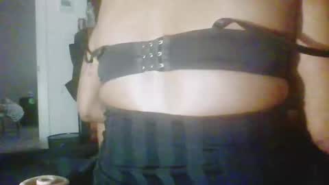 thugpucci online show from April 4, 2:58 pm