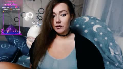 Snapshot of tia_meow chatting on October 13, 6:41 pm tiameow online show from October 13, 6:41 pm