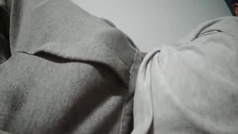 Snapshot of tiago2588 chatting on September 14, 11:26 pm tiago2588 online show from September 14, 11:26 pm