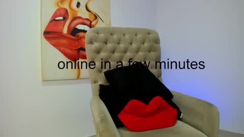 Snapshot of tiago_hannah chatting on February 26, 8:46 am carolina online show from February 26, 8:46 am