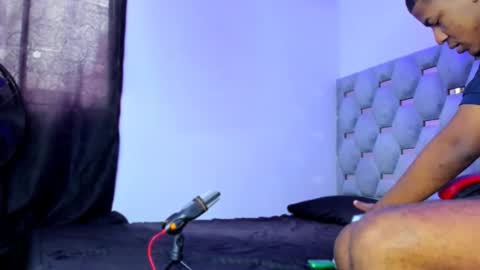 tiago_xxx_ online show from September 30, 5:07 pm