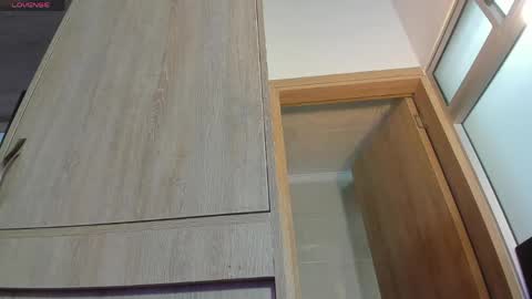 Snapshot of tianaglow44 chatting on May 18, 11:27 am T I A N A online show from May 18, 11:27 am