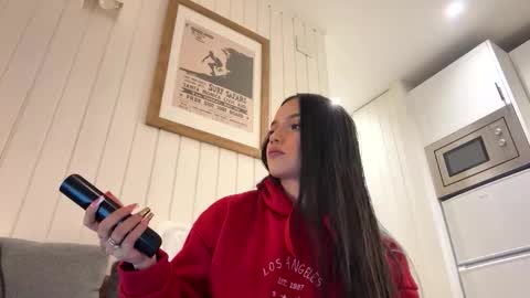 Snapshot of tianale chatting on February 9, 7:07 pm Tiana Le online show from February 9, 7:07 pm