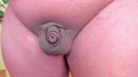 tich___ online show from January 19, 7:56 am