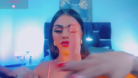 Snapshot of tifannysexy69 chatting on February 18, 5:10 pm Tifannysexy69 online show from February 18, 5:10 pm