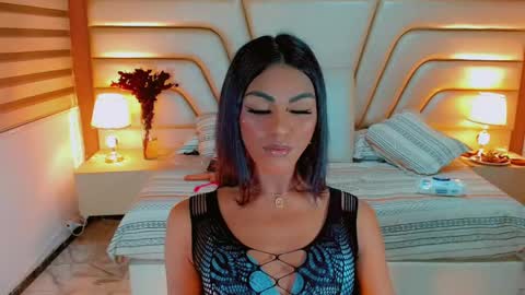 Snapshot of tifannysexy69 chatting on February 22, 7:34 am Tifannysexy69 online show from February 22, 7:34 am