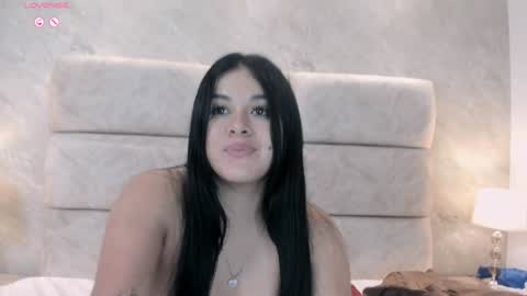 Snapshot of tifany__ross chatting on January 18, 3:20 am Tiff3 online show from January 18, 3:20 am