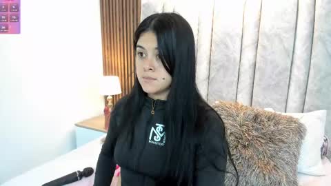 Snapshot of tifany__ross chatting on February 11, 2:35 am Tiff3 online show from February 11, 2:35 am