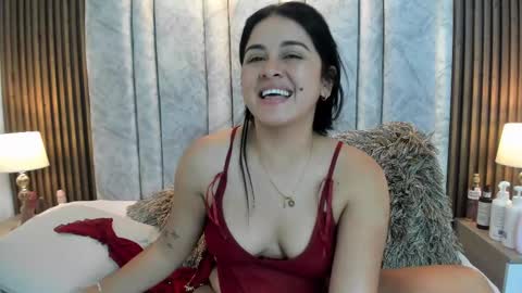 Snapshot of tifany__ross chatting on February 11, 8:48 am Tiff3 online show from February 11, 8:48 am