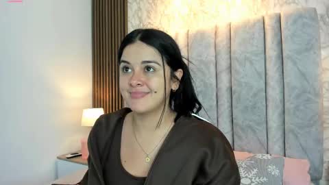 Snapshot of tifany__ross chatting on March 8, 3:06 am Tiff3 online show from March 8, 3:06 am