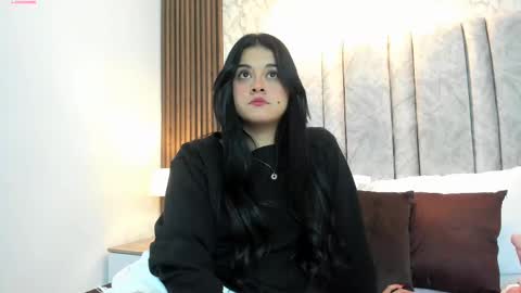 Snapshot of tifany__ross chatting on March 11, 3:26 am Tiff3 online show from March 11, 3:26 am