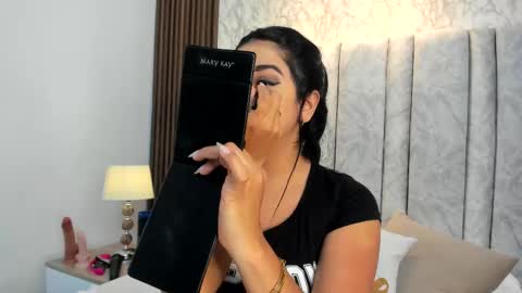 Snapshot of tifany__ross chatting on September 16, 8:32 pm Tiff3 online show from September 16, 8:32 pm