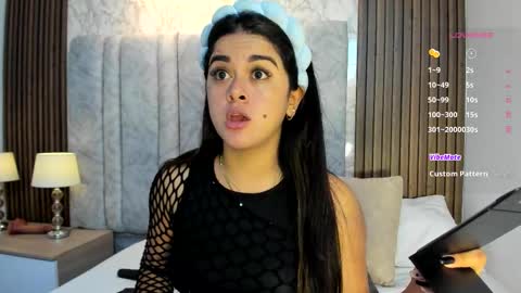 Snapshot of tifany__ross chatting on November 18, 7:40 pm Tiff3 online show from November 18, 7:40 pm