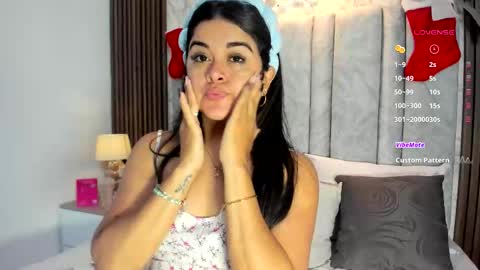 Snapshot of tifany__ross chatting on November 30, 6:56 pm Tiff3 online show from November 30, 6:56 pm