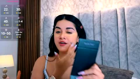 Tiff3 online show from April 14, 9:10 pm