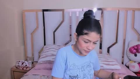 Snapshot of tifany_chill chatting on November 4, 7:57 pm online show from November 4, 7:57 pm