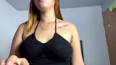 Estefana Ramrez online show from April 16, 7:03 pm