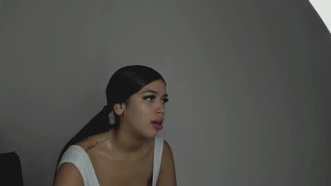 tifanymonroehot online show from October 27, 11:03 am