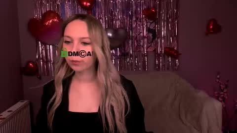 Snapshot of tiffani_murr chatting on February 13, 10:11 am Tif online show from February 13, 10:11 am