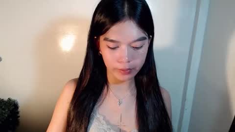 Snapshot of tiffany_amberx chatting on April 29, 8:04 pm tiffany_amberx online show from April 29, 8:04 pm