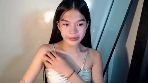 Snapshot of tiffany_amberx chatting on May 27, 10:01 am tiffany_amberx online show from May 27, 10:01 am