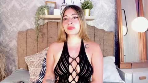 Tiffany Becker online show from January 12, 1:16 pm