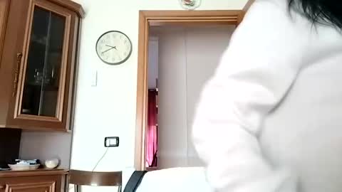 Snapshot of tiffany_chloe chatting on October 6, 7:39 am Tiffany online show from October 6, 7:39 am