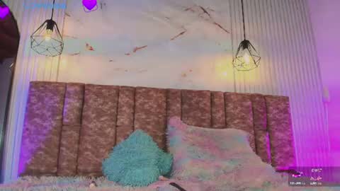 tiffany_johnson111 online show from July 7, 7:18 pm