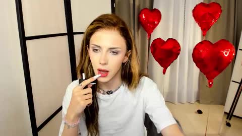 Snapshot of tiffany_king chatting on February 13, 4:14 pm Tiffany online show from February 13, 4:14 pm