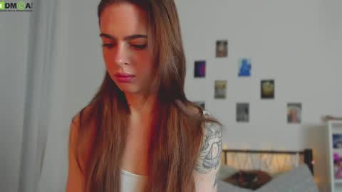 tiffany online show from April 6, 10:33 pm